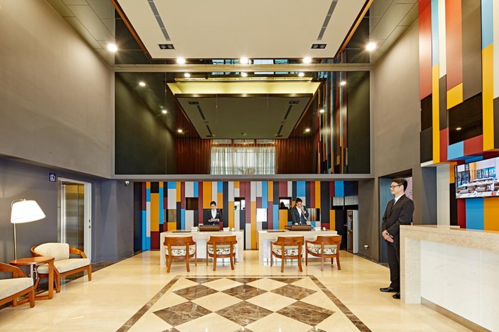 Hotel Sukimi Tainan Luaran gambar