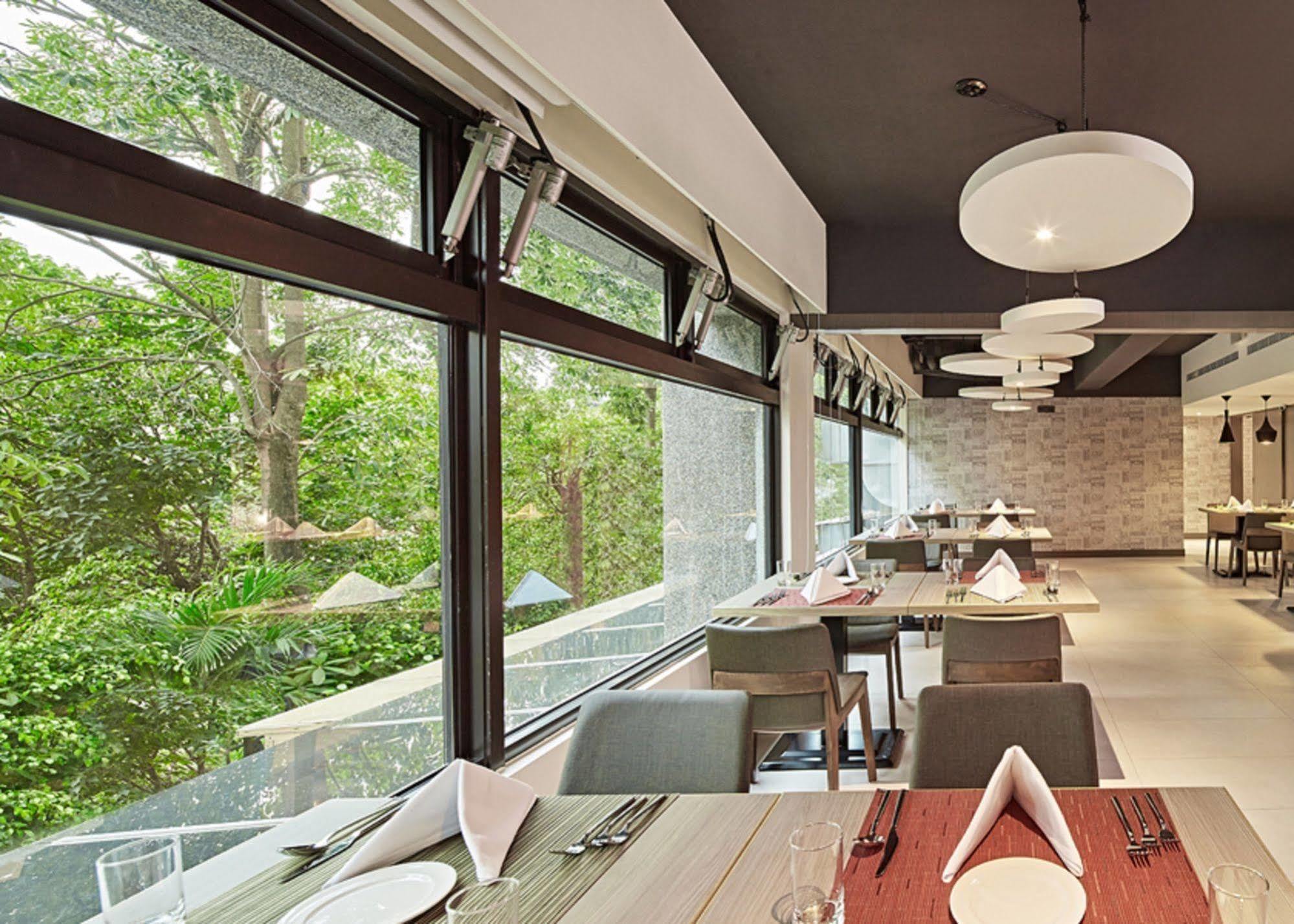 Hotel Sukimi Tainan Luaran gambar